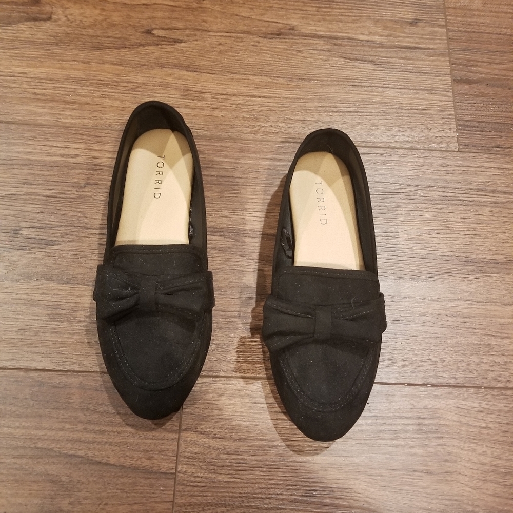 Bow Loafers